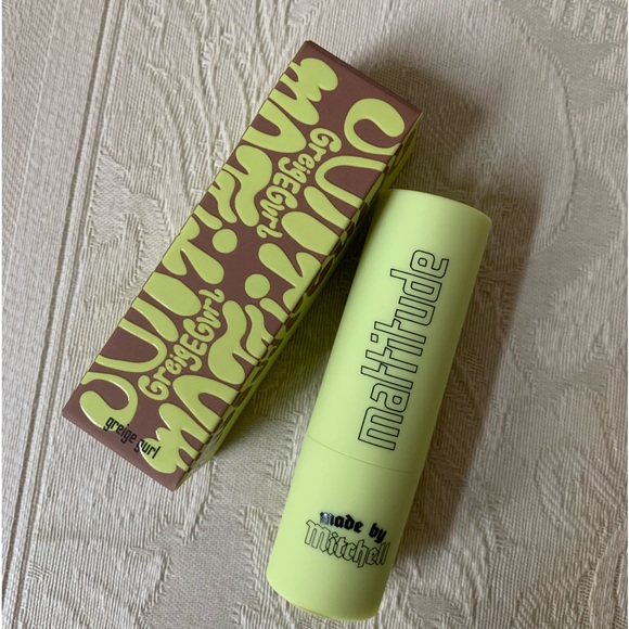 Made by Mitchell Mattitude Matte Nude Lipstick Greige Gurl BNIB - Picture 2 of 10